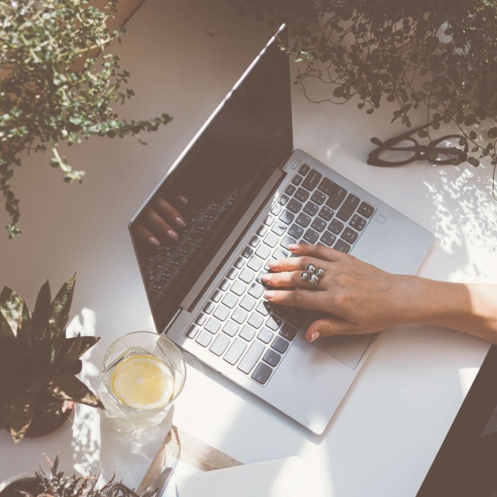 the seo teacher services